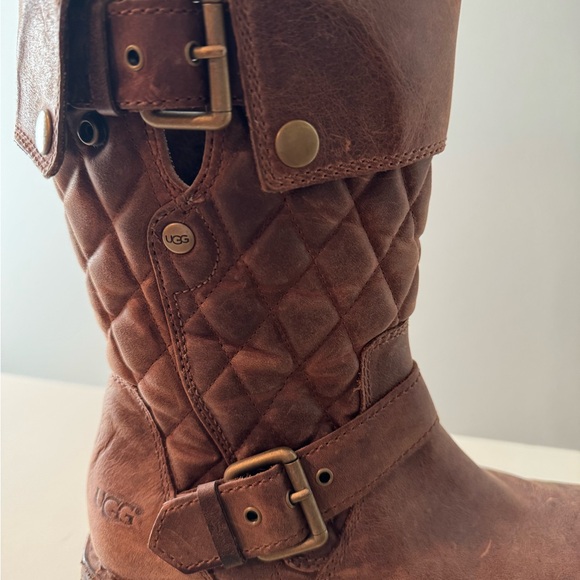 UGG Conor Boot - Picture 8 of 10